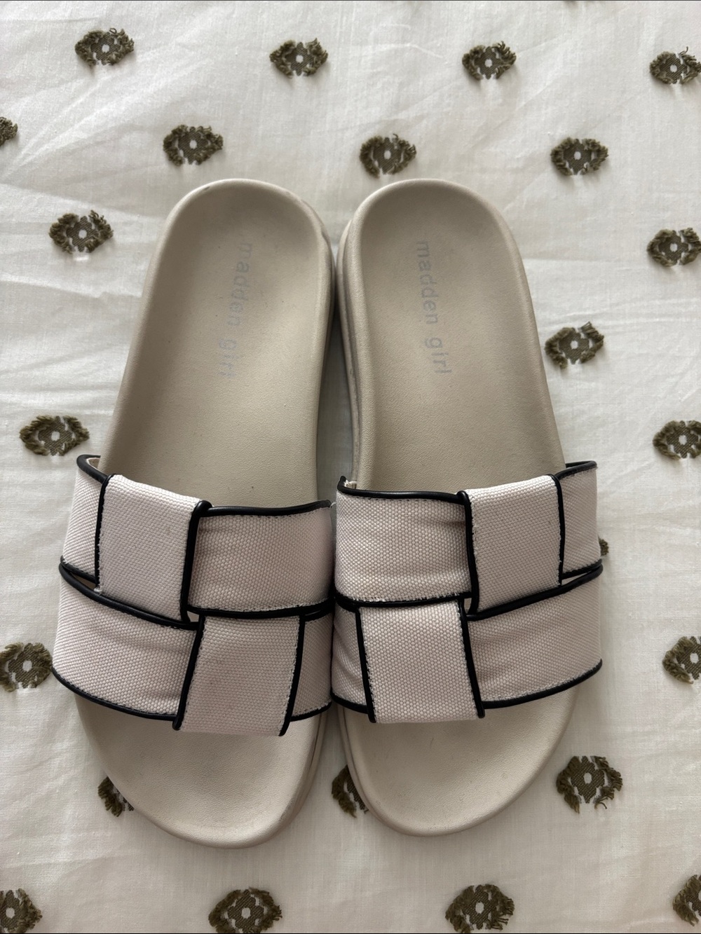 Madden Girl Cream Slide Sandals with Black Trim